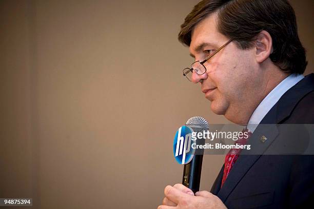Todd Bradley, executive vice president Personal Systems Group of Hewlett-Packard Co. Speaks at a news conference in Beijing, China, on Friday, Oct....