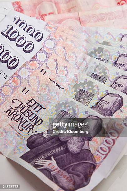 Icelandic Krona are arranged for a photograph in Reykjavik, Iceland, on Tuesday, Oct. 7, 2008. Rejected by its Western allies, Iceland yesterday said...