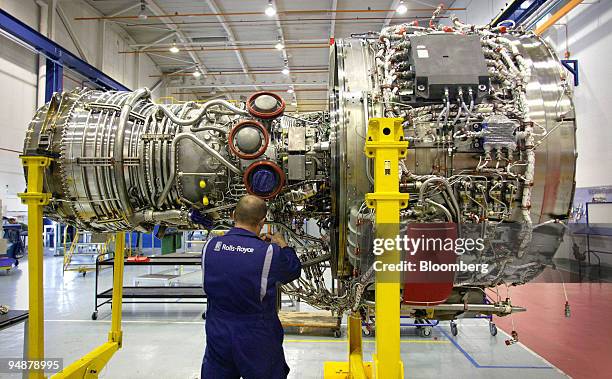 V2533 Engine V2500 Engine Photos and Premium High Res Pictures - Getty Images