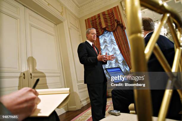 James Mulva, chief executive officer of ConocoPhillips, speaks during a news conference following an analyst meeting in New York, U.S., on Wednesday,...