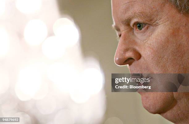 James Mulva, chief executive officer of ConocoPhillips, speaks during a news conference following an analyst meeting in New York, U.S., on Wednesday,...