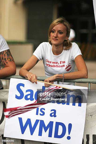 Supporters of the current U.S. Government administration gather along Pennsylvania Avenue September 24, 2005.