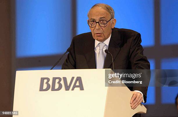 Ricardo Lacasa, a director of Banco Bilbao Vizcaya Argentaria SA and former chief executive of Banco Popular Espanol SA speaks at a news conference...