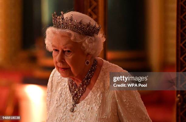 Queen Elizabeth II at The Queen's Dinner during the Commonwealth Heads of Government Meeting at Buckingham Palace on April 19, 2018 in London,...