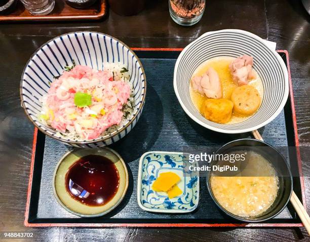 japanese style lunch meal - takuan stockfoto's en -beelden