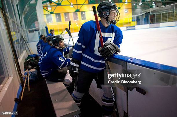 Sky Rink Ta Chelsea Piers Hockey Photos and Premium High Res Pictures - Getty Images