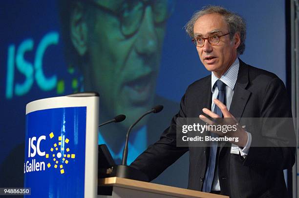 Thierry Moulonguet, executive vice president and chief financial oficer of Renault S.A., speaks at the ISC St. Gallen, Switzerland, Thursday, May 19,...