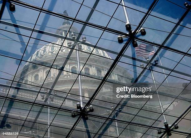 Capitol Skylight Rof 271 Skylight Dome Stock Photos, High-Res Pictures, and Images - Getty ...