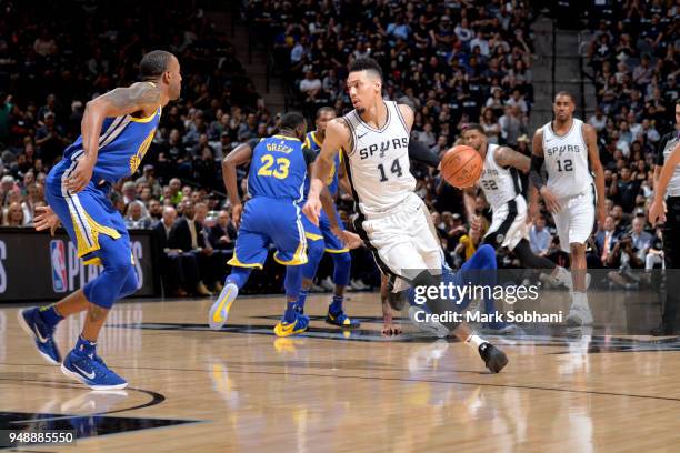 Danny Green of the San Antonio Spurs handles the ball against the Golden State Warriors during Game Three of the Western Conference Quarterfinals in...