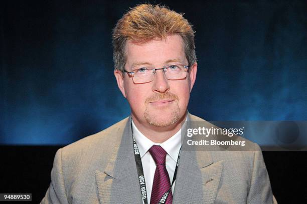 207 John Glen (Director) Stock Photos, HighRes Pictures, and Images