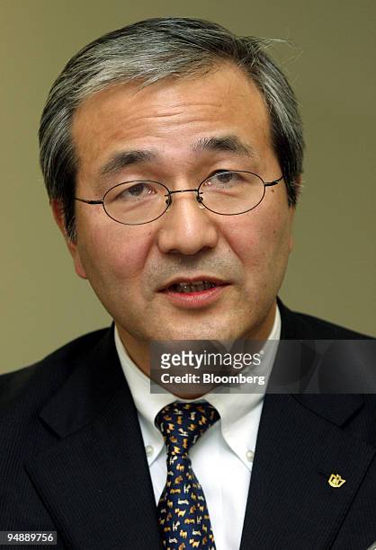 Daiwa Securities Group Inc. CFO Nobuyuki Iwamoto speaks to reporters during a press briefing at the Tokyo Stock Exchange Wednesday, April 27, 2005....