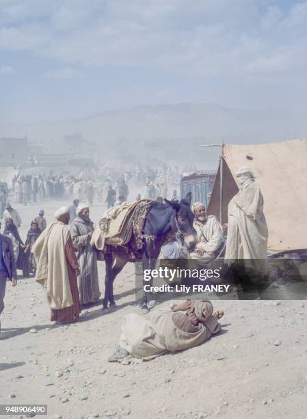 Le marché du moussem d'Imilchil, dans le Haut Atlas au Maroc, en 1983.