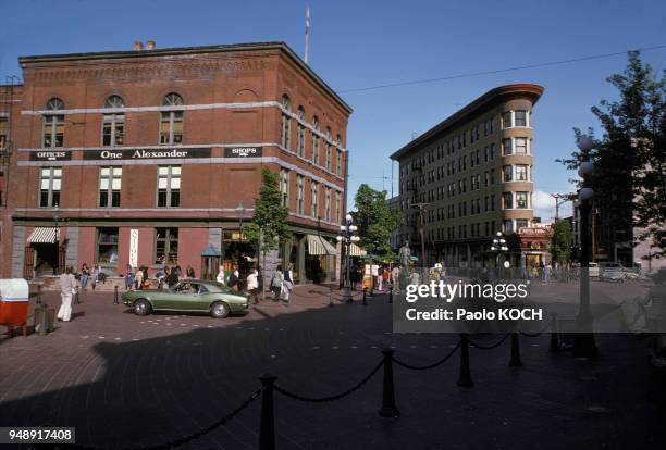 Rue du quartier de Gastown à Vancouver, en Colombie-Britannique, en 1975, Canada.