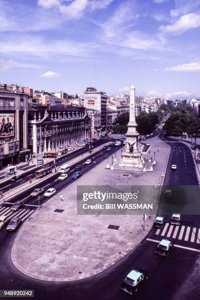 Vue de la Praça dos Restauradores à Lisbonne, en octobre 1987, Portugal.