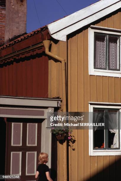 Maison traditionnelle de Kalmar, en juillet 1974, Suède.
