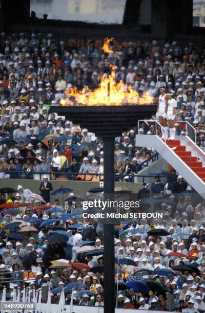 Flamme des Jeux Asiatiques à Séoul, en 1986, Corée du Sud.