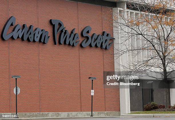 Carson Retail Carson Pirie Scott Store Photos and Premium High Res Pictures - Getty ...