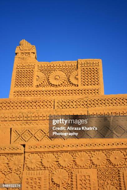 chowkundi tombs karachi - pakistan - chaukundi tombs stock pictures, royalty-free photos & images