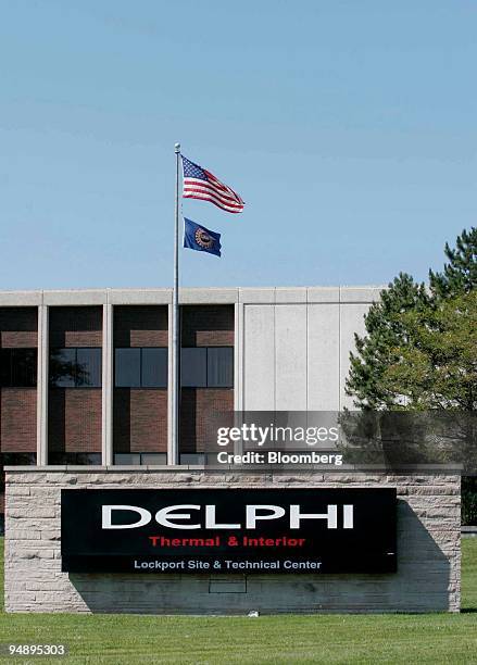 Delphi Decatur Plant Pictu Photos and Premium High Res Pictures - Getty Images