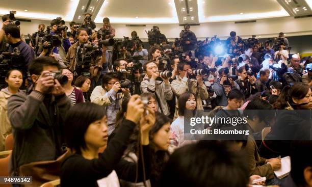 Members of the media gather for Hong Kong actor Edison Chen's news conference in Hong Kong, China, on Thursday, Feb. 21, 2008. Chen said he'll quit...