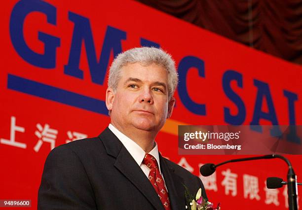 William F. Muir, president of General Motors Acceptance Corporation, speaks during a press conference in Shanghai on August 18, 2004. GMAC-SAIC...