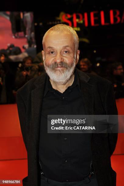 Director Mike Leigh.