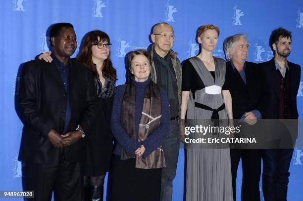 Chritoph Schlingensief, Gaston Kabore, Isabel Coixet, Henning Mankell, Wayne Wang, Alice Waters and Tilda Swinton.