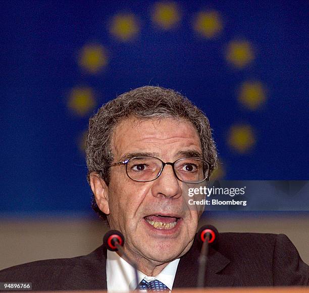 Cesar Alierta Izuel, chairman and chief executive of Telefonica S.A addresses the Unice conference in Brussels, Belgium, Thursday, October 20, 2005.