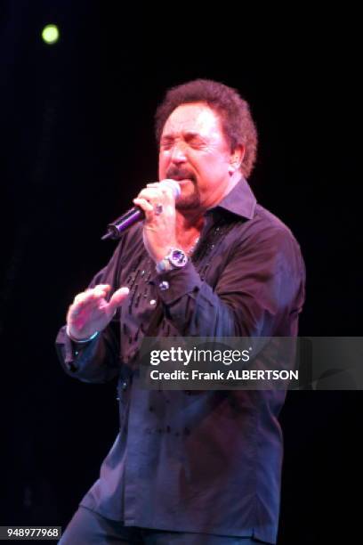 Tom Jones performing live at Westbury Music Fair. Nov 12, 2005. Credit:Frank Albertson.