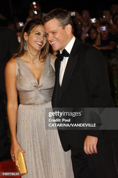 Actor Matt Damon and wife Luciana Bozan Barroso at the premiere of the film ' The informant ' at the 66th Venice Film Festival.