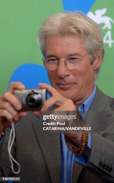 -Richard Gere-64th Venice Film Festival: Photo-call of the film 'I'n not there' with Richard Gere and Heath Ledger.