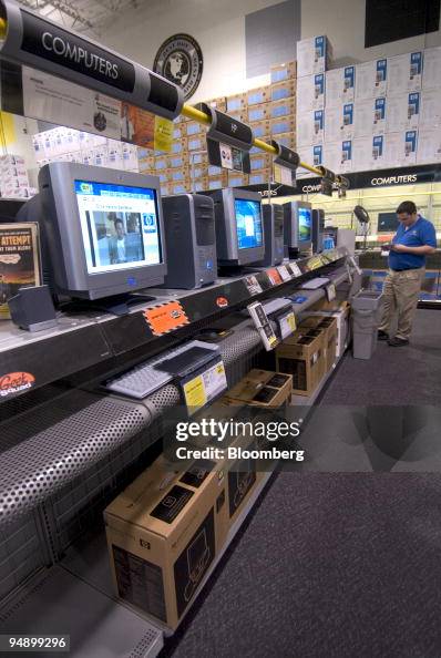 Hewlett-Packard computers are for sale at a Best Buy in Ocoee,... News ...