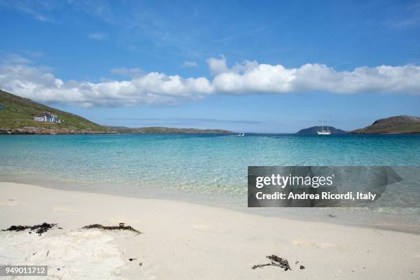 white sandy beach, western isles, scotland - barra scotland stock pictures, royalty-free photos & images