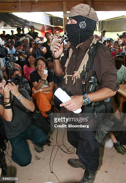 Subcomandante Marcos of the National Liberation Army speaks at a meeting with members of the Dolores Hidalgo commune in the State of Chiapas in...