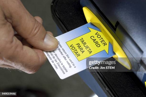 1,415 Card Machine Screen Stock Photos, High-Res Pictures, and Images ...