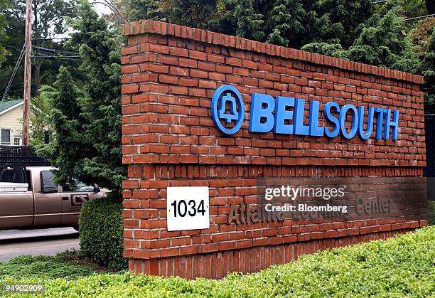 Bellsouth Computer Bellsouth Photos and Premium High Res Pictures - Getty Images