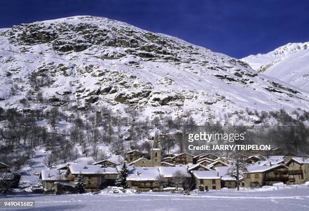Bonneval-sur-Arc, village situe a 1800 m et classe plus beau village de France , Haute-Maurienne, parc national de la Vanoise, Savoie, Rhone-Alpes,...
