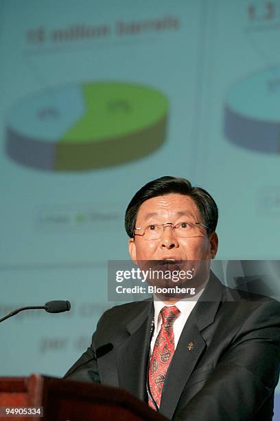 China Ocean Shipping Group Co. , Chief Executive Wei Jiafu speaks to delegates at the '2004 World Shipping Summit' in Beijing, China Thursday, July...