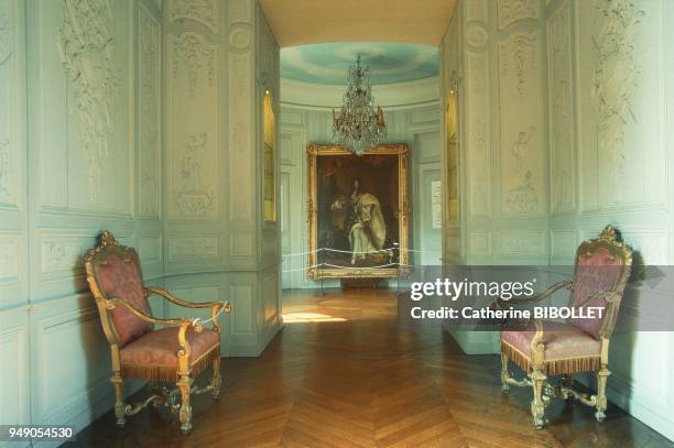 The castle of Maintenon. The private apartments of Françoise d'AUBIGNE. Upon the death of the marquise de Maintenon, the estate returned to the...