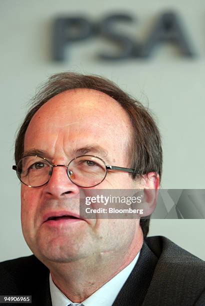 Peugeot Citroen Chief Executive Jean-Martin Folz speaks during the company's first half financial results' press conference in Paris, France,...