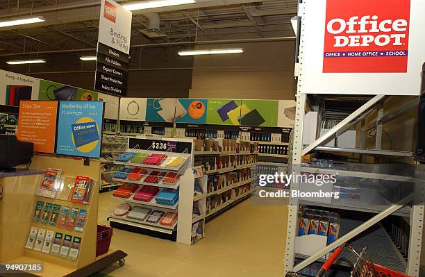 Office Depot Inc Photos and Premium High Res Pictures - Getty Images