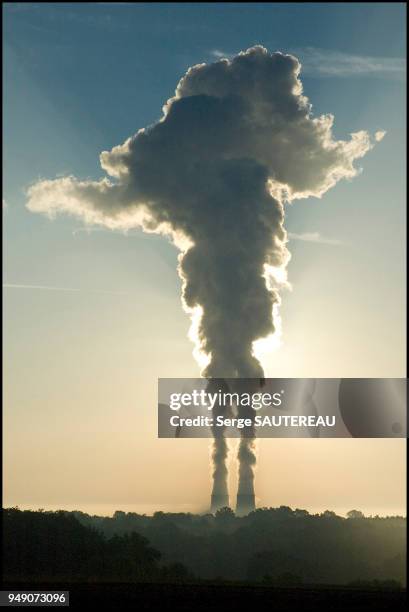 Centrale nucléaire de Belleville sur Loire, Lere entre Cosne-sur-Loire et Gien, 2 réacteurs filière REP de 1300 MW chacun, Cher.