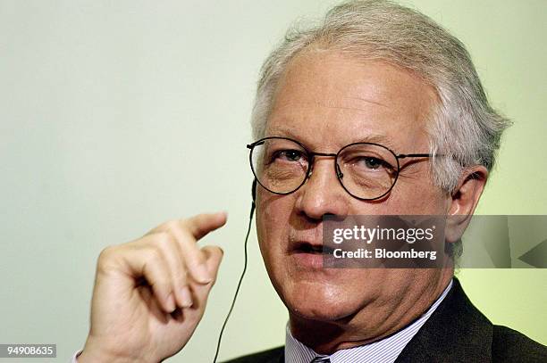 Richard Koshalek, president of the Art Center College of Design speaks at the 'Circulo de Economia' congress in Sitges, Spain, Friday, June 18, 2004....