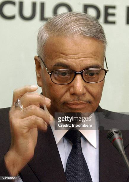 Yashwant Sinha, former Indian minister of economy speaks at the 'Circulo de Economia' congress in Sitges, Spain, Friday, June 18, 2004. June 18th,...