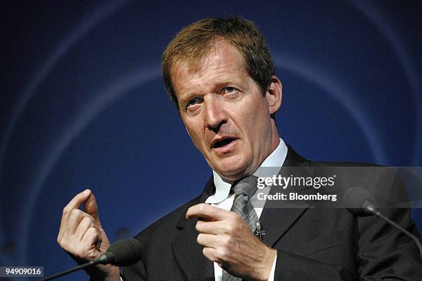 915 Alastair Blair Stock Photos, High-Res Pictures, and Images - Getty