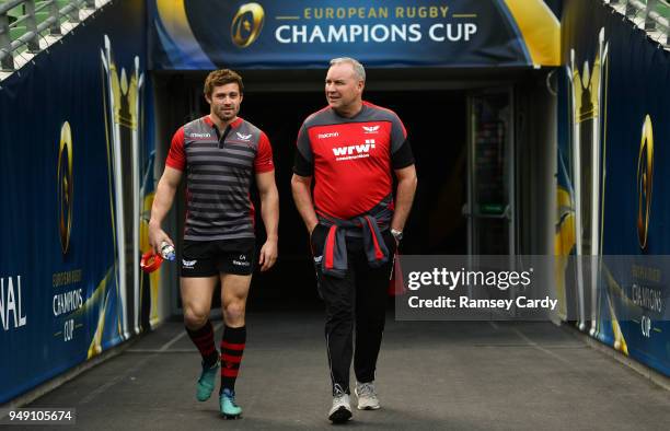 Dublin , Ireland - 20 April 2018; Head coach Wayne Pivac, right, and Leigh Halfpenny during the Scarlets captain's run at the Aviva Stadium in Dublin.