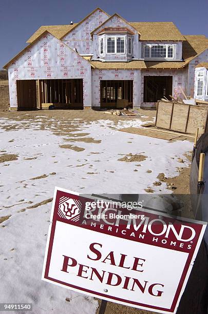 House under construction is seen in the Highlands Ranch area of Denver, Colorado January 5, 2004. U.S. Housing starts unexpectedly rose to a 2.088...