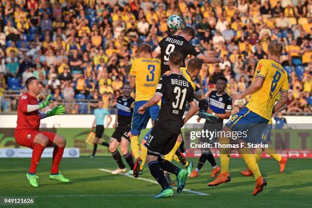 Fabian Klos of Bielefeld heads the ball during the Second Bundesliga match between Eintracht Braunschweig and DSC Arminia Bielefeld at Eintracht...