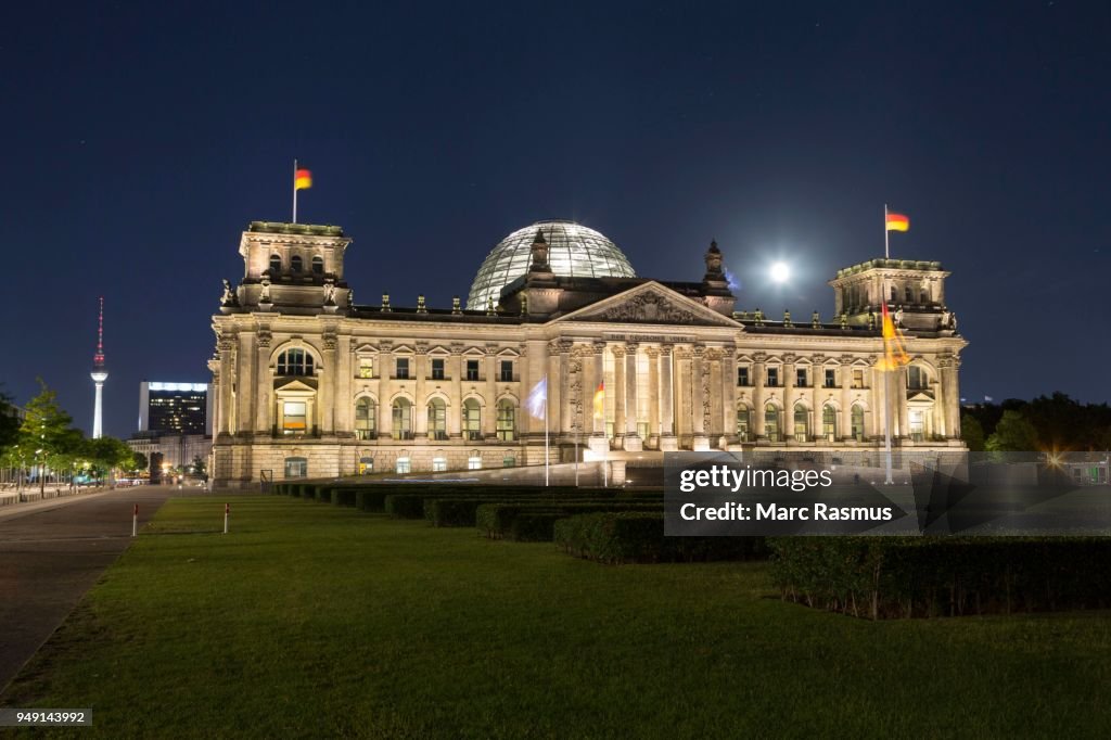 Reichstag at night, Government District, Berlin, Germany