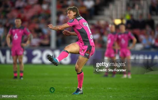 Billy Twelvetrees of Gloucester kicks a penalty during the European Challenge Cup Semi-Final match between Gloucester and Newcastle Falcons at...